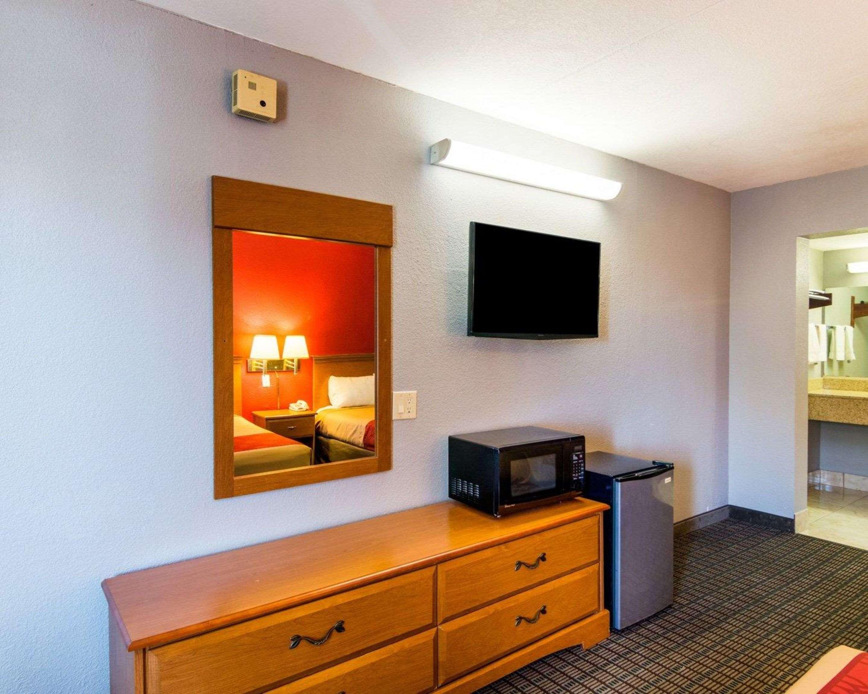 Econo Lodge Wichita Falls Downtown Eksteriør bilde
