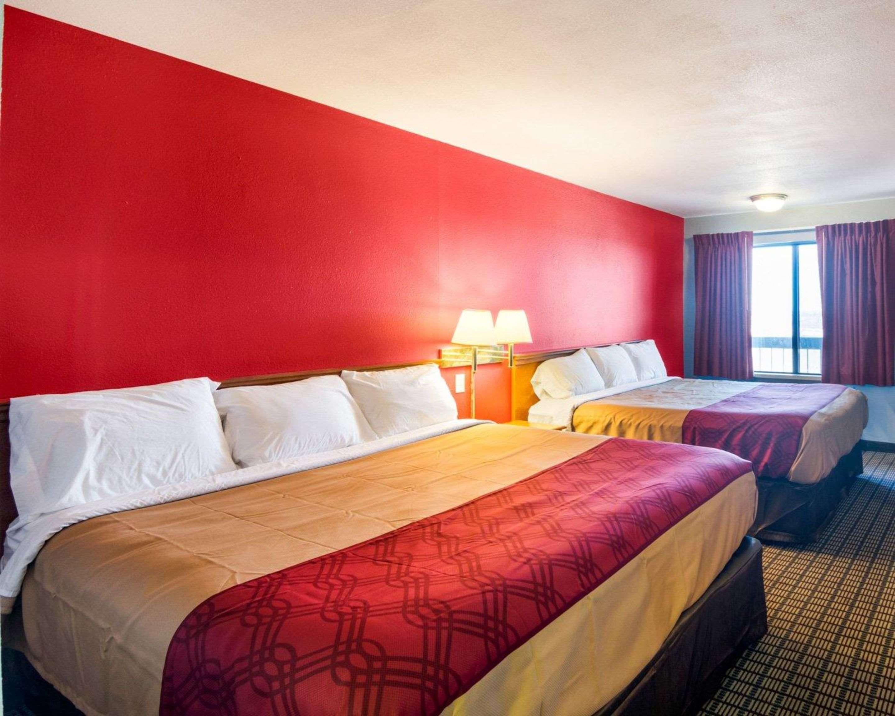 Econo Lodge Wichita Falls Downtown Eksteriør bilde