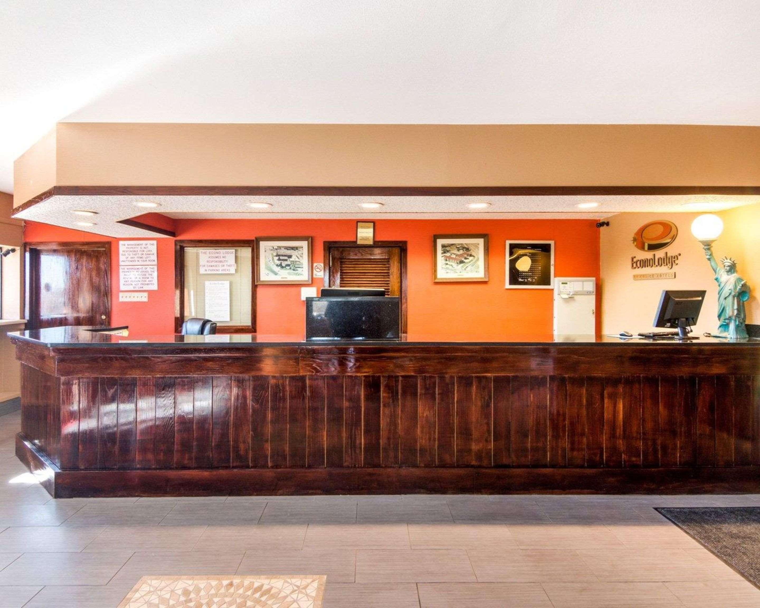 Econo Lodge Wichita Falls Downtown Eksteriør bilde